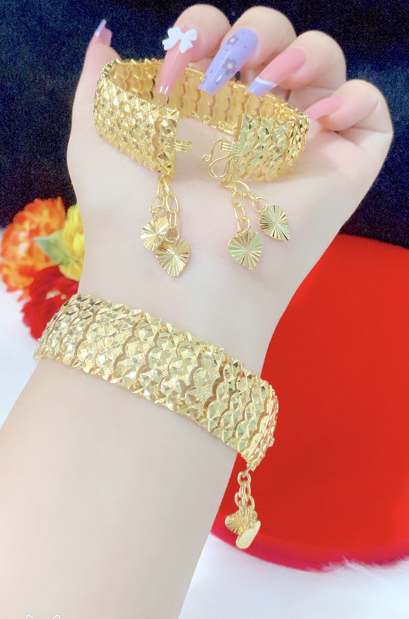 Lắc tay nữ cưới  bảng lớn mạ 24k cao cấp p798