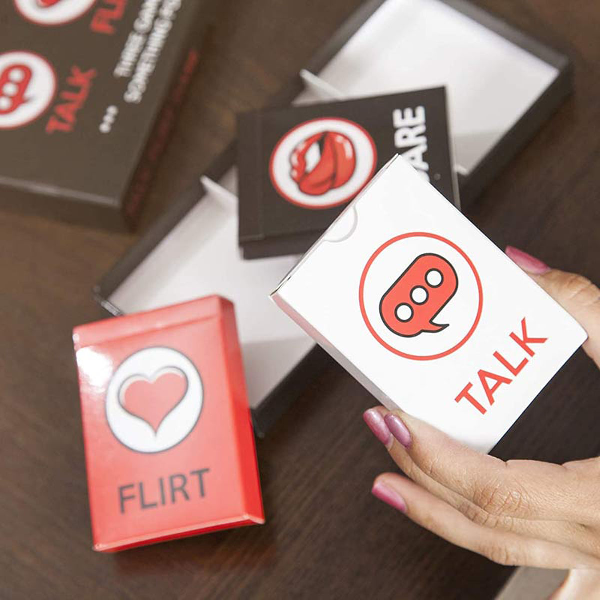 BOARDGAME THẺ BÀI TIẾNG ANH DÀNH CHO CẶP ĐÔI TALK, FLIRT OR DARE FUN AND ROMANTIC GAME FOR COUPLES