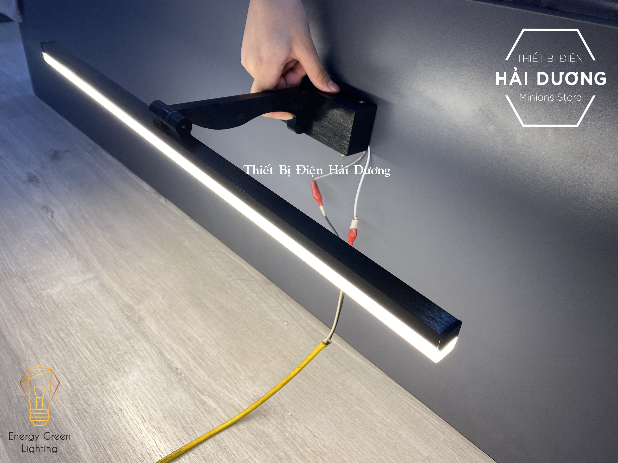 Đèn soi tranh - Đèn rọi gương Led Model 8018 40cm 8w 3 Chế Độ Ánh Sáng - Điều chỉnh được góc chiếu