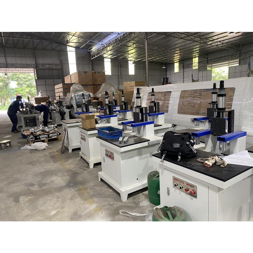 Máy khoan ngang 3 mũi