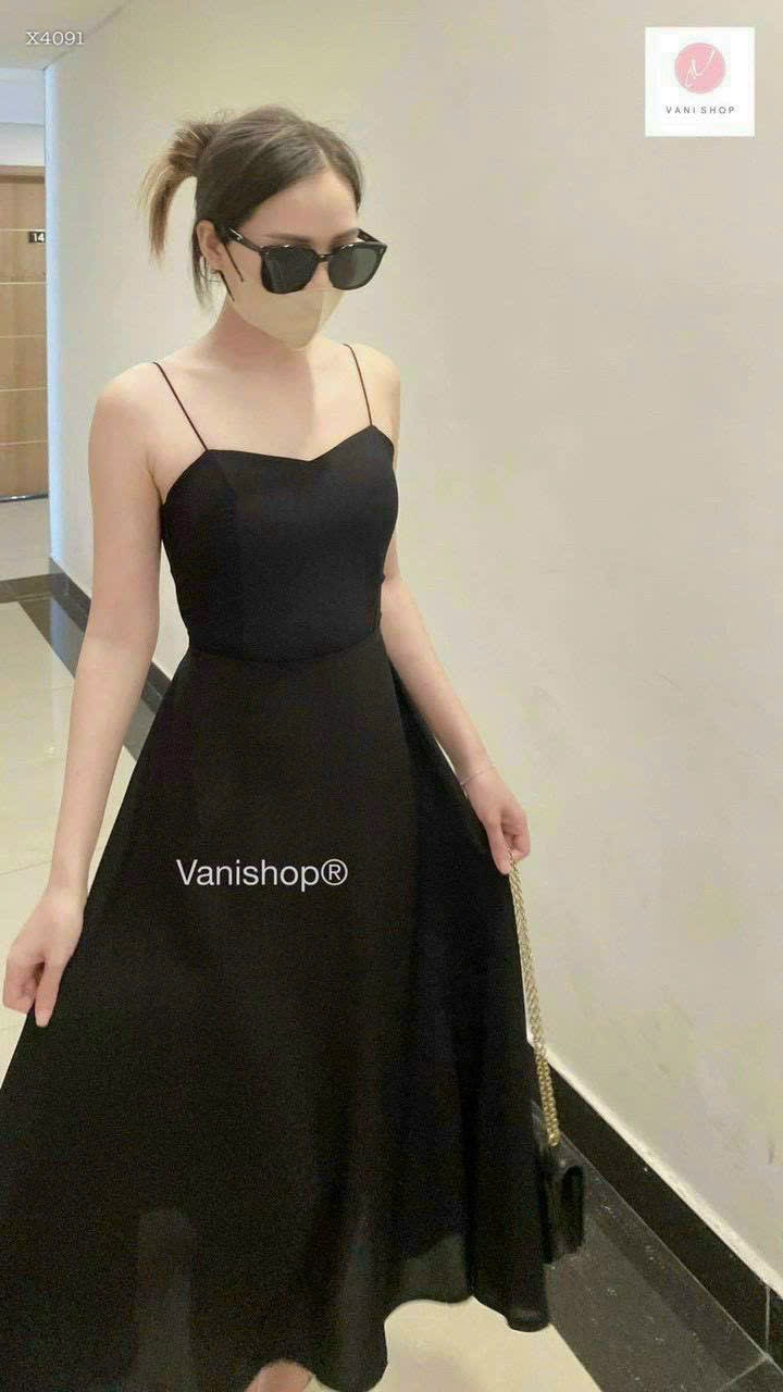 ĐẦM MAXI ĐEN CHÉO LƯNG
