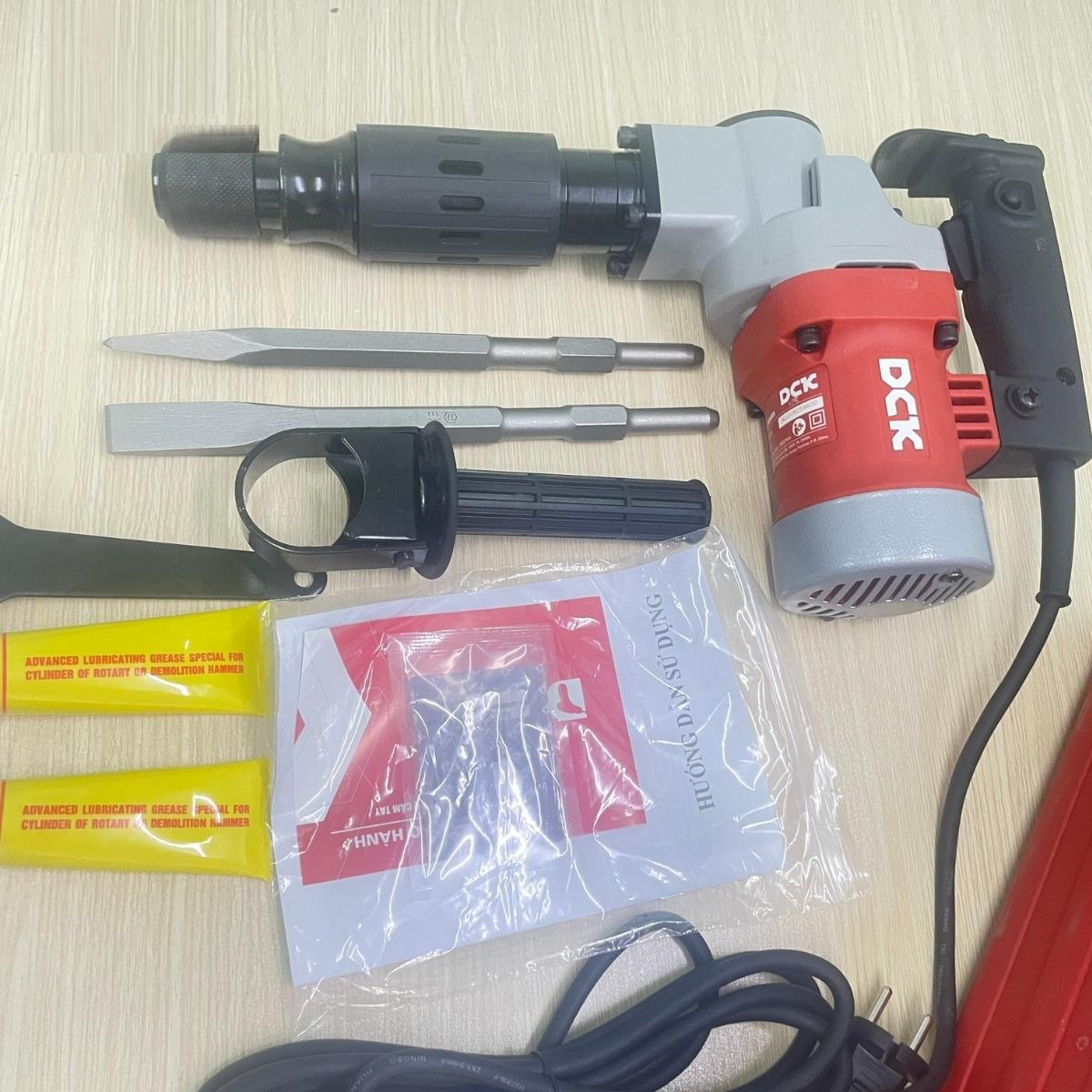 MÁY ĐỤC 1050W 17mm DCK KZG6S - HÀNG CHÍNH HÃNG