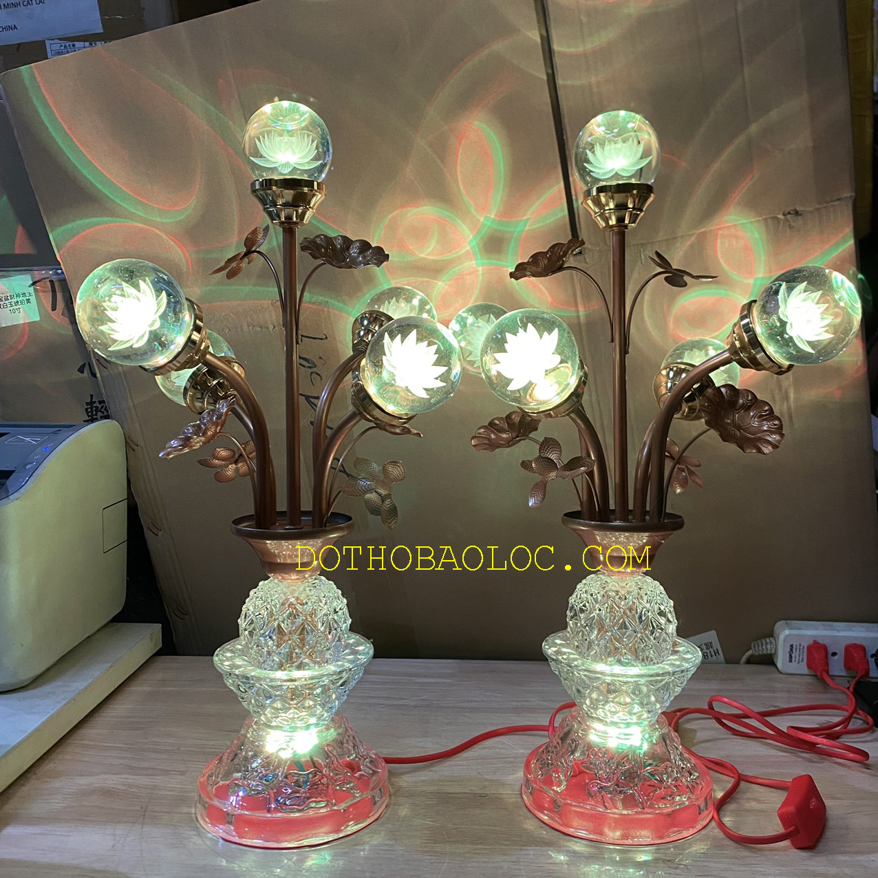Cặp đèn quả cầu pha lê hoa sen Cao 47