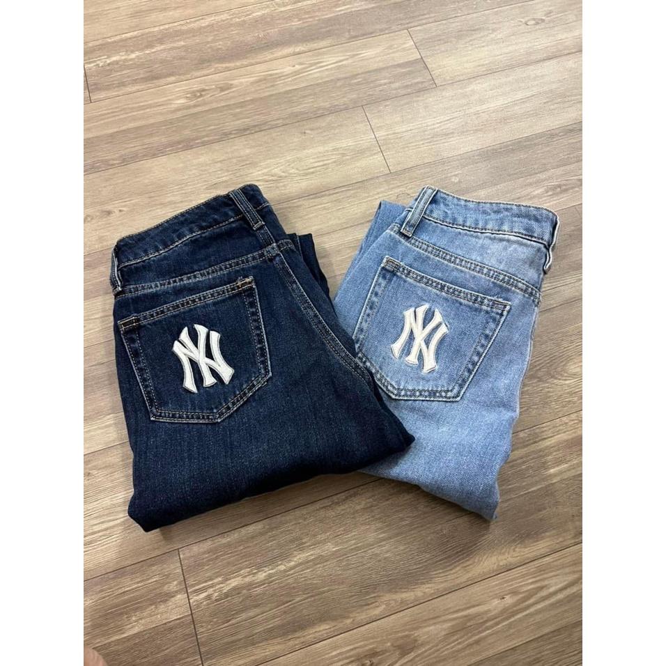 Quần Jeans Nữ Thêu Chữ YN Dáng Lỡ Sước Gấu