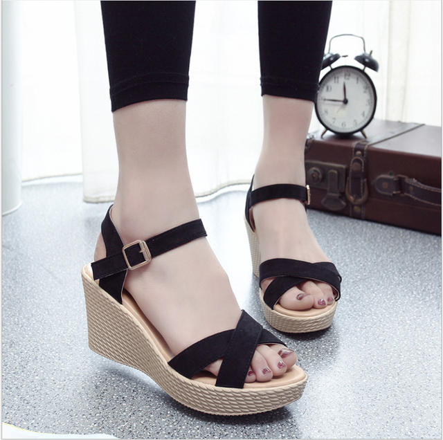 Sandal Đế XUỒNG 9cm 2 dây chéo đen