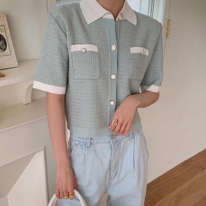 Áo croptop cổ đức
