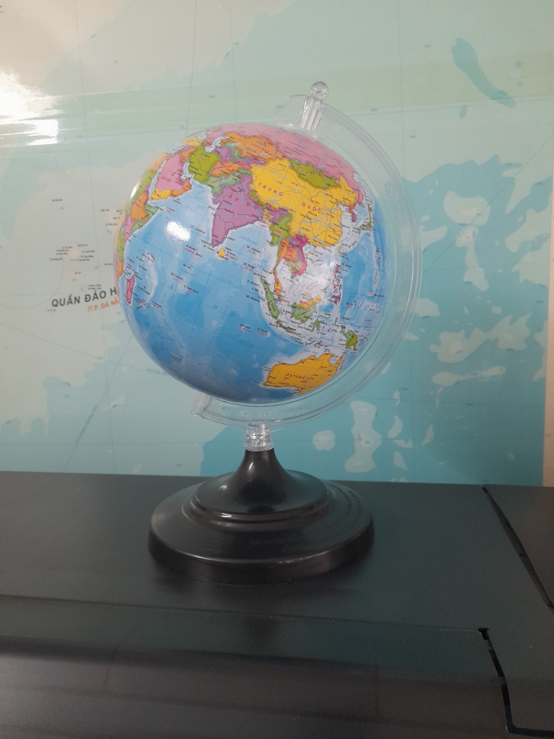 Quả cầu trái đất để bàn 30cm, 22cm, 16cm, 11cm - Đế nhựa