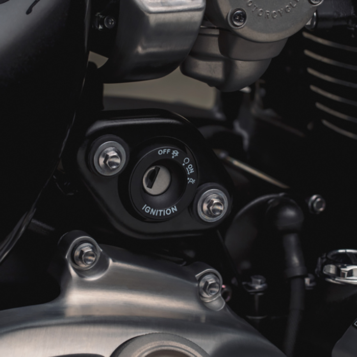 Xe Môtô Triumph SpeedMASTER - Đen Bóng