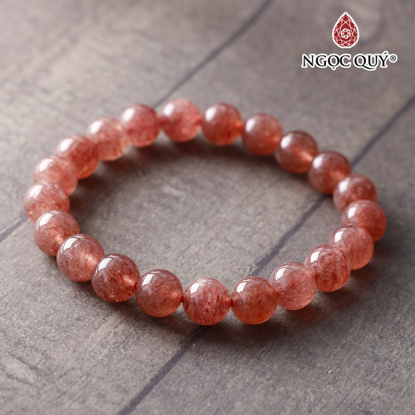 Vòng tay thạch anh dâu đỏ đậm loại A mệnh hỏa, thổ - Ngọc Quý Gemstones