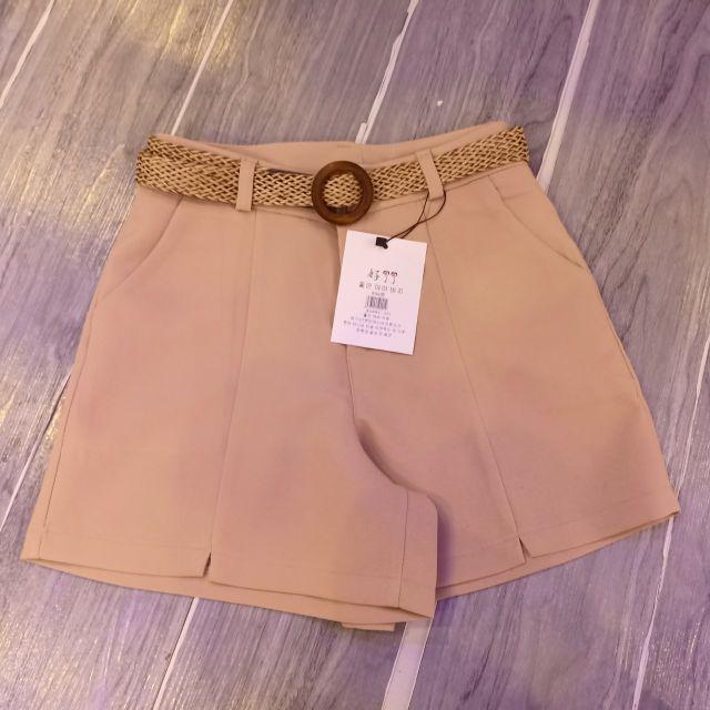 Quần short nữ kèm đai