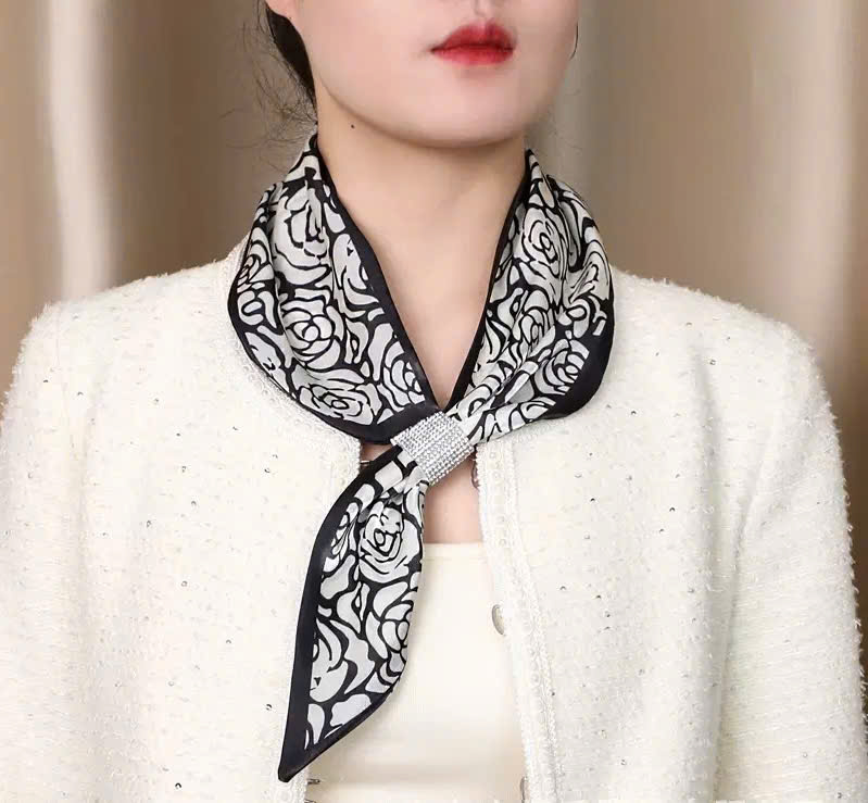 KHĂN LỤA DÀI KHĂN QUÀNG CỔ KHĂN CHOÀNG LỤA BĂNG ĐÔ TRANG TRÍ NƠ CAO CẤP ĐA NĂNG SANG TRỌNG THANH LỊCH MÃ 30