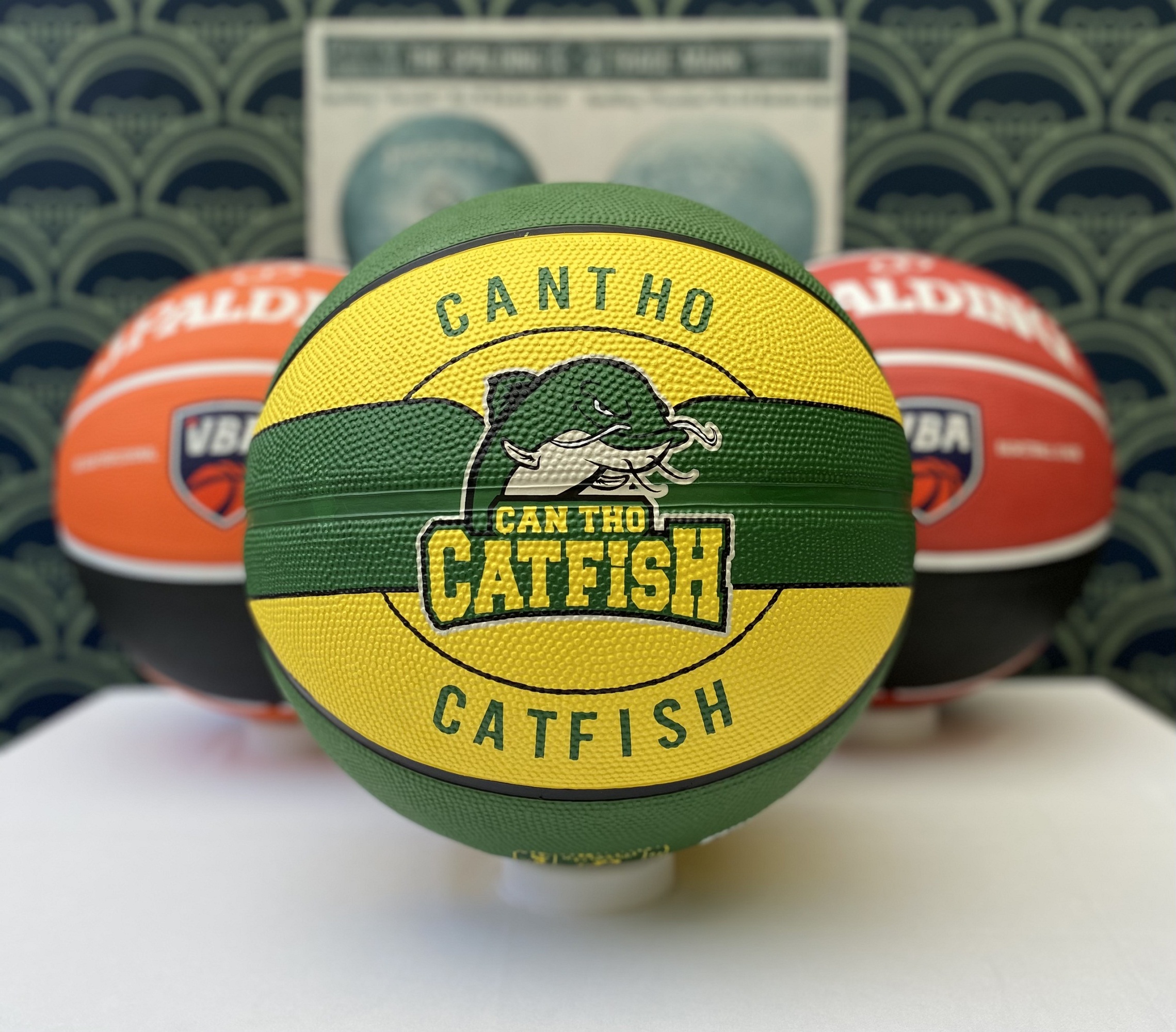 Bóng rổ Spalding CANTHO CATFISH VBA (2021) size7 cao su Giải bóng rổ các câu lạc bộ chuyên nghiệp Việt Nam