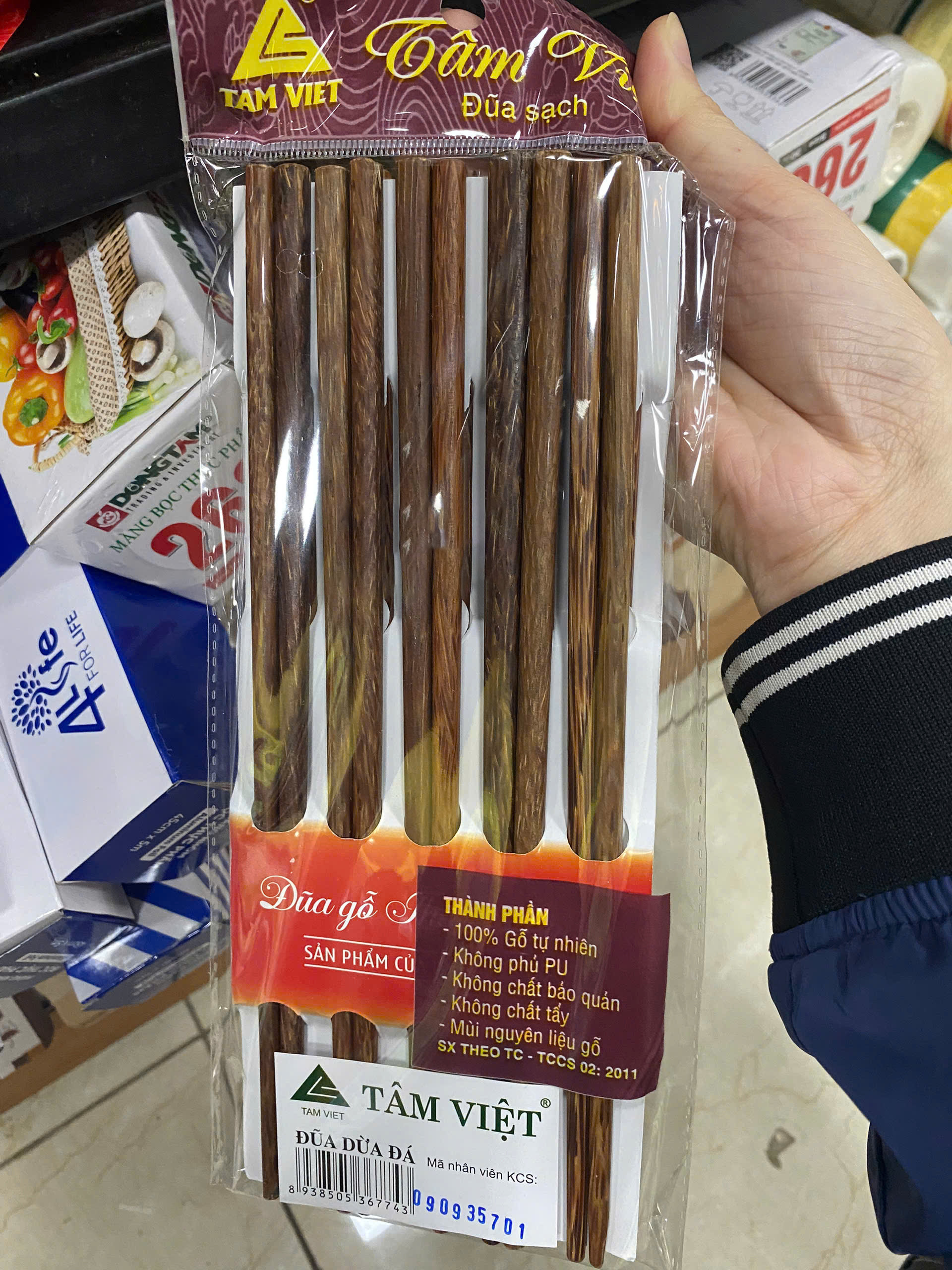 Đũa Gỗ Tự Nhiên Không Bạc Màu – Không Phủ PU, Không Chất Tẩy – An Toàn Cho Gia Đình, Bền Đẹp Không Cong Vênh