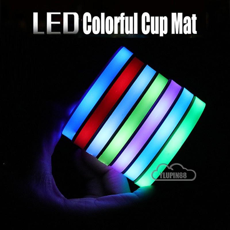 Đế đỡ cốc, khay đựng cốc gắn đèn led mix màu để chai cốc chống trơn trượt cho xe ô tô, đủ thương hiệu