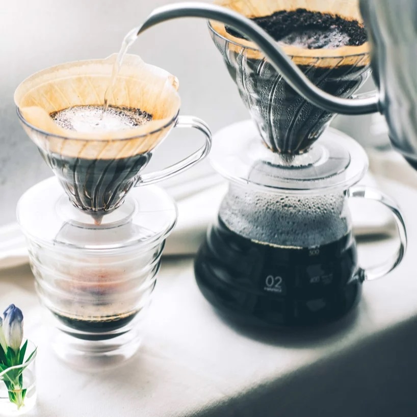 Phễu Pha Cà Phê Nhựa Cứng Trong Hario V60 Coffee Dripper