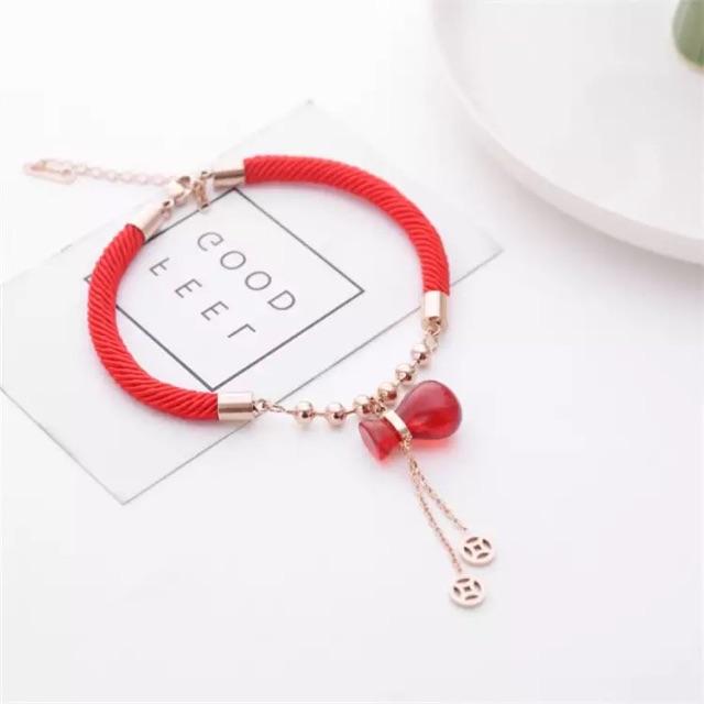 Vòng tay titan dây đỏ hồ lô