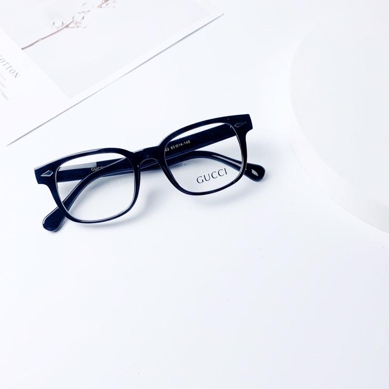 Gọng Kính Cận Nam Nữ Dáng Vuông Nhựa Màu Đen Phối Càng Kim Loại DORISEYEWEAR