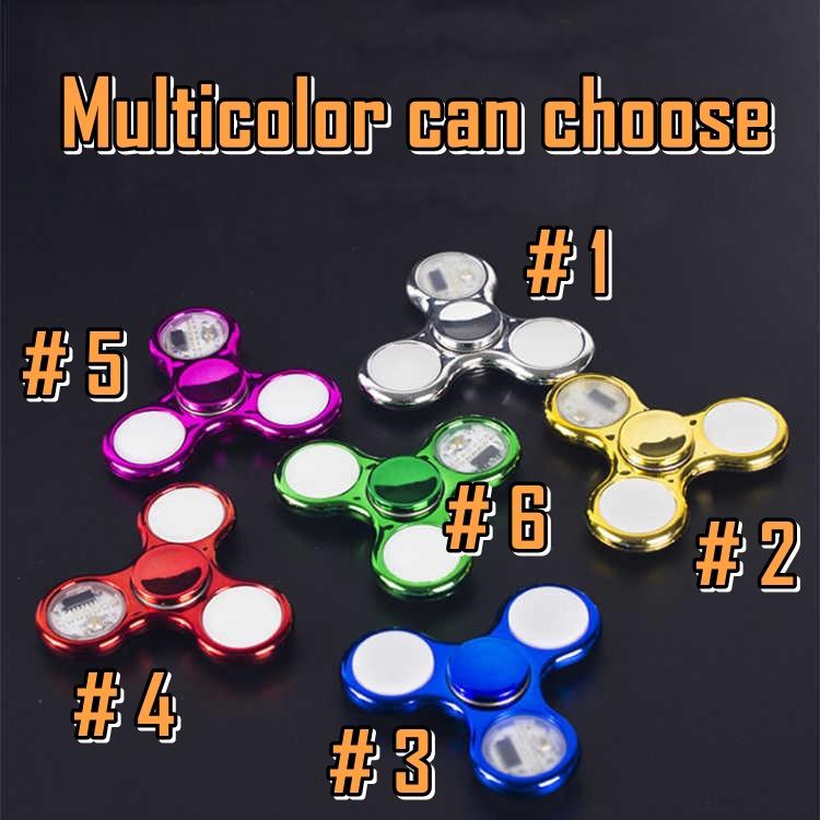 (SẴN VN) Con Quay Đồ Chơi Fidget Spinner Đèn Led 6 Màu Sáng Tạo Giúp Giảm Căng Thẳng Vui Nhộn