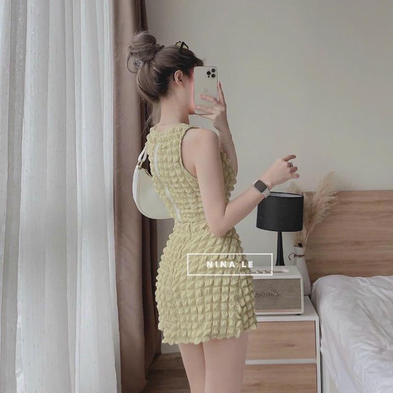 Sét áo 3 lỗ cổ tròn phom ngắn kèm chân váy
