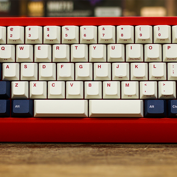 Bàn phím cơ Leopold FC650MDS PD White Navy Red Font Blue Star (Red Case) - Hàng chính hãng