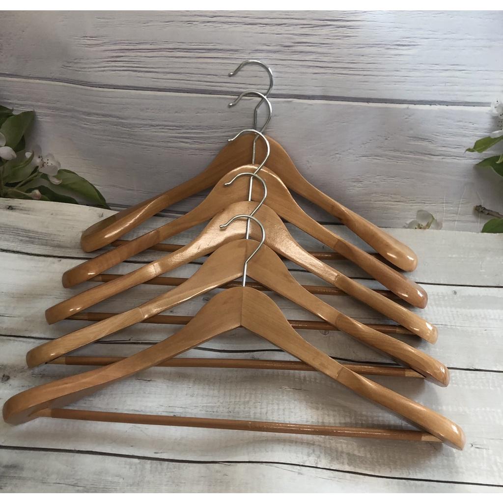 Móc treo quần áo, móc treo áo vest nam nữ cho cửa hàng và shop thời trang