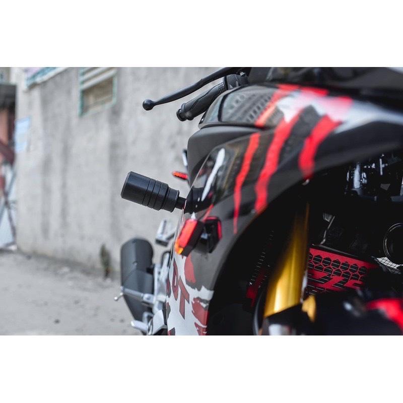 () CHỐNG ĐỔ XUYÊN KHUNG SƯỜN YAMAHA R15V3 / TFX150 / MT15 / XSR155