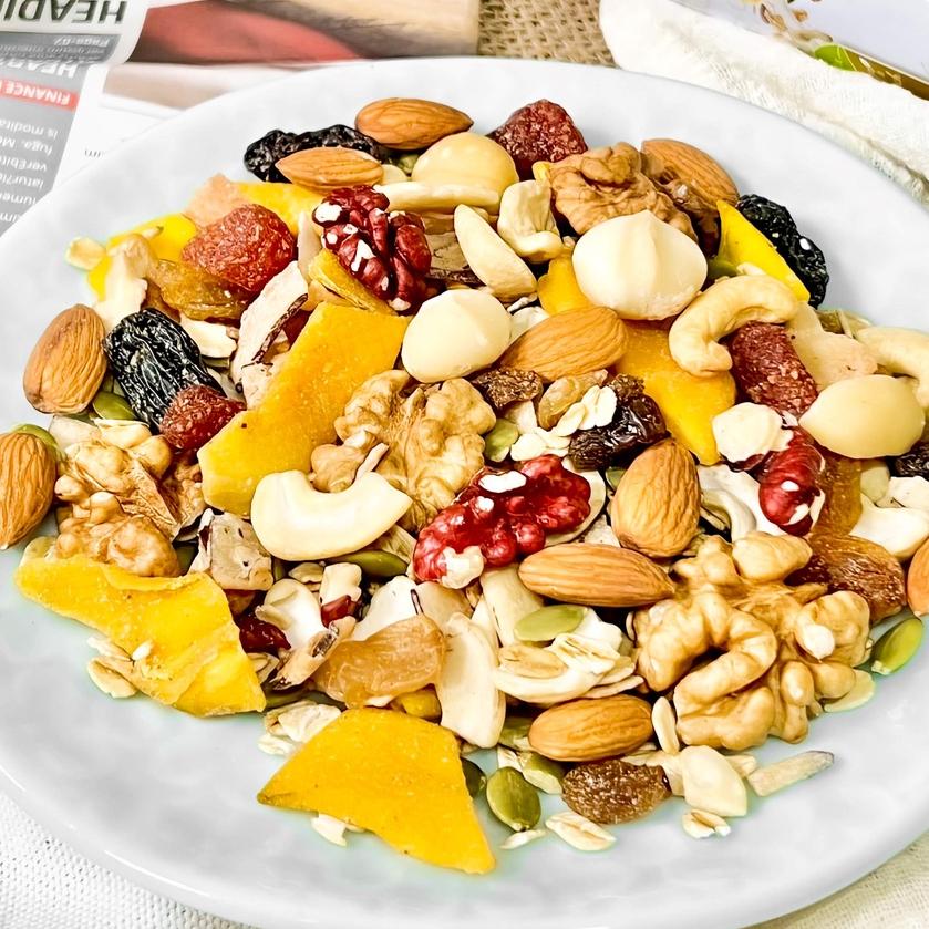 Ngũ Cốc Granola Siêu Hạt Không Yến Mạch 500g, Nhiều Hạt Macca, Vị Nguyên Bản, Hỗ Trợ Ăn Kiêng, Đồ Ăn Vặt Dinh Dưỡng