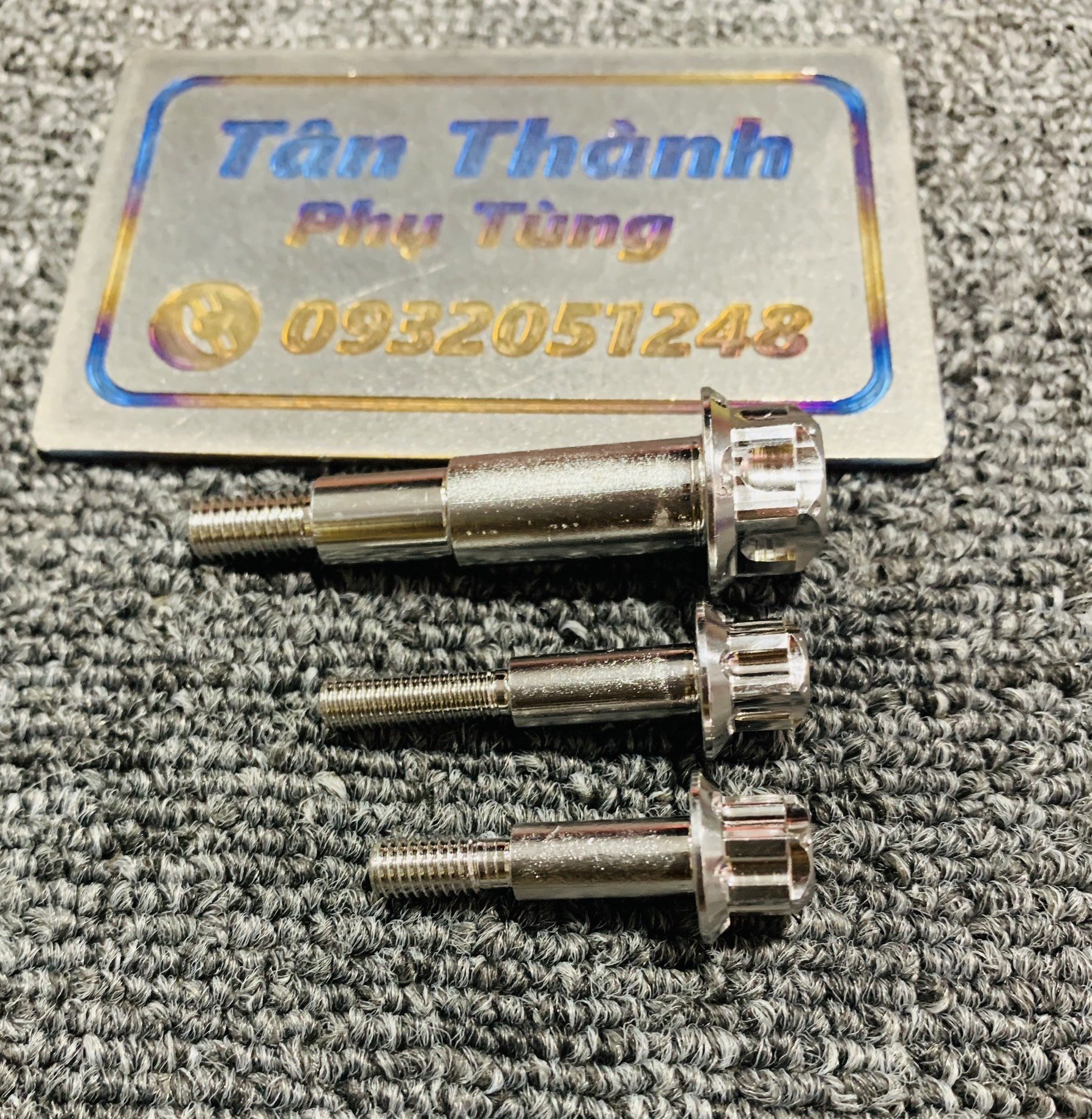 Ốc tay thắng dành cho Vario ( bộ 3 con)