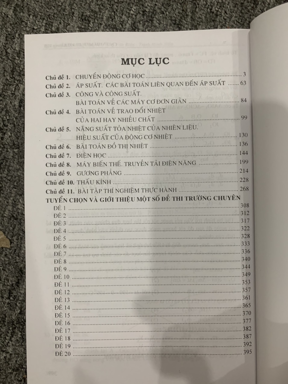 Sách - Bồi Dưỡng Học Sinh Giỏi Luyện Giải Đề Trước Kỳ Thi Vào 10 Trường Chuyên &amp; Năng Khiếu Trên Toàn Quốc Vật Lí