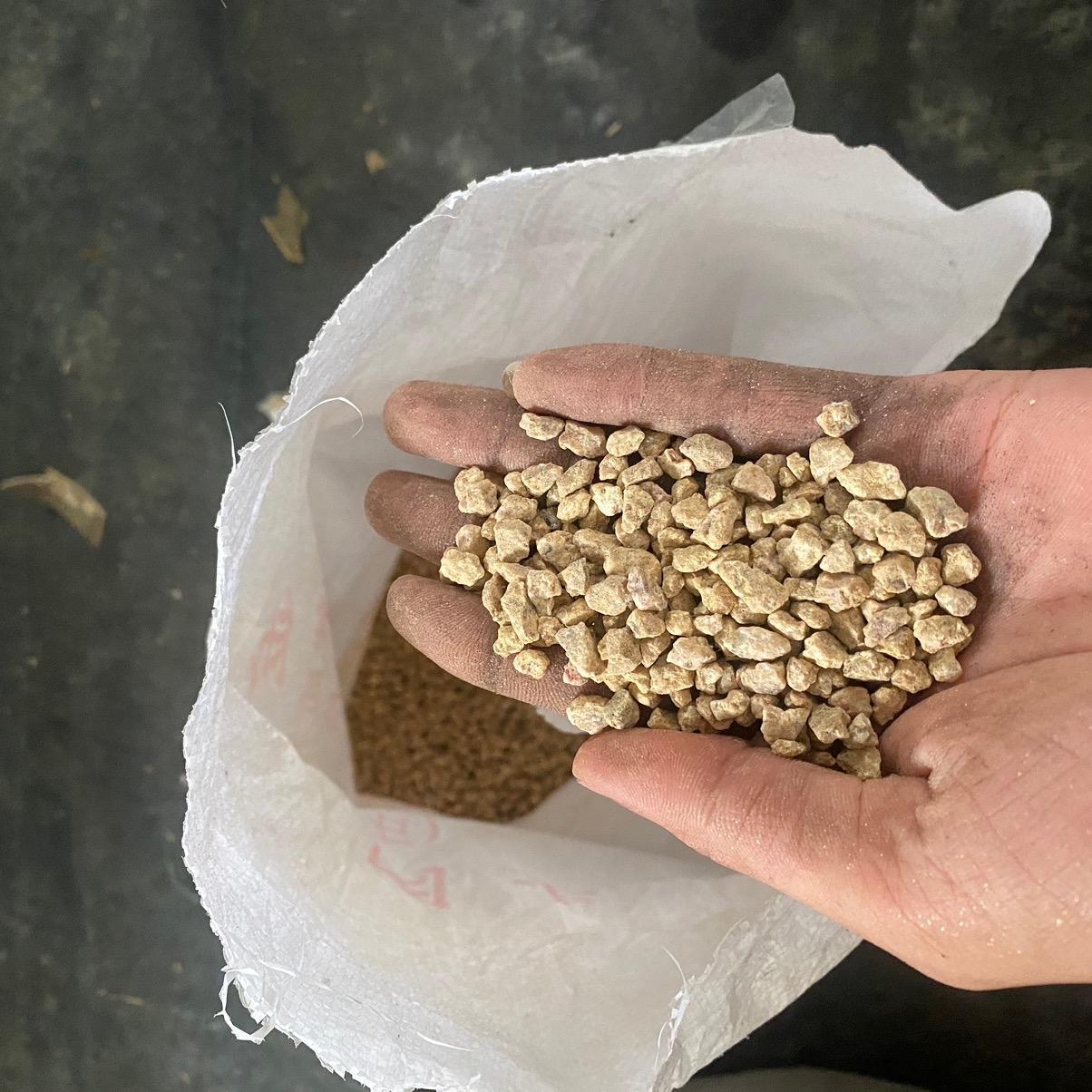 Combo 7 loại đá trộn giá thể , mỗi loại 200g