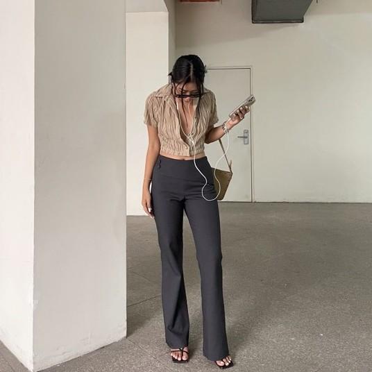 OLALASTUDIO Quần tây dáng ôm và loe nhẹ về phần ống - Yem Trousers