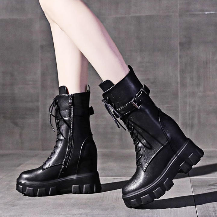 Boots Nữ Đế Xuồng 9cm cổ lửng PB590-4161