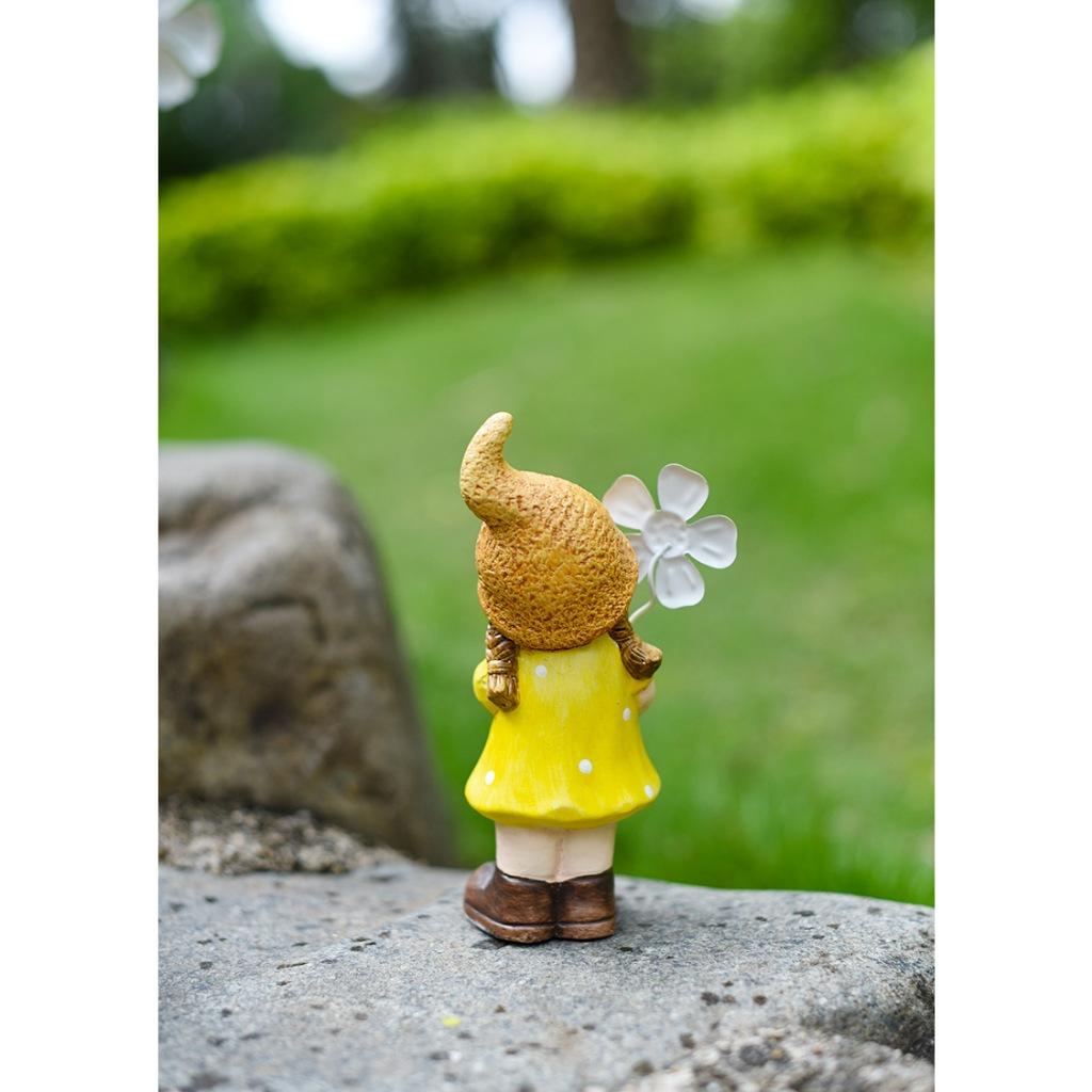 Set 3 búp bê gốm sứ cô bé cầm hoa dễ thương