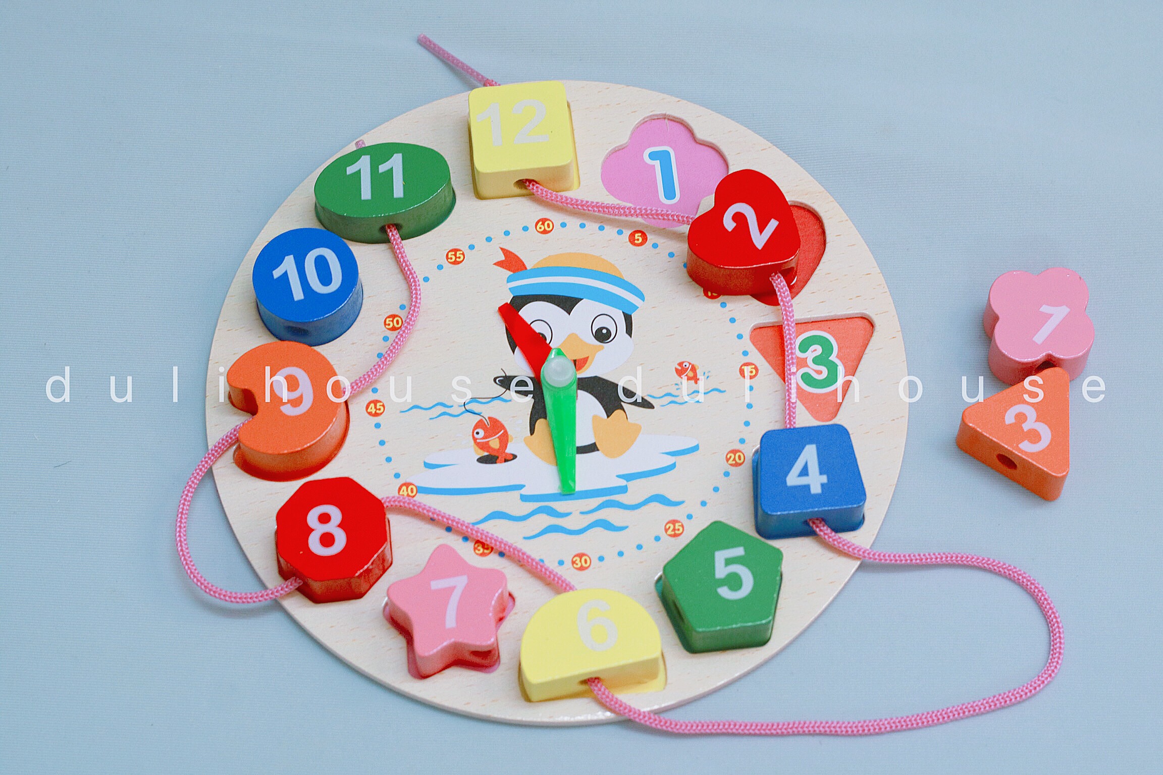 Đồ chơi gỗ Đồng hồ xâu hạt cho bé