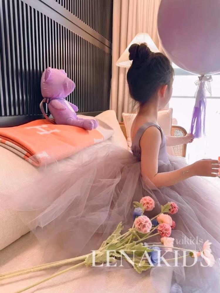 DONGSHOP HOT Cô gái ăn mặc mùa hè 2023 váy công chúa tây cho trẻ em váy cô gái mùa hè váy lụa