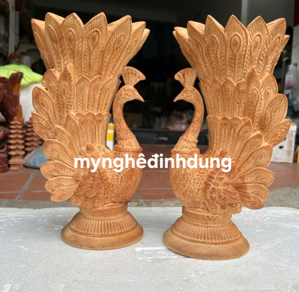 Cặp chim công cắm hoa bằng gỗ ngọc Am thơm nức cao 30x16x12cm