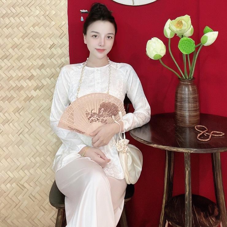 GẤM BÀ BA CỔ TRÒN Bigsize Trang phục truyền thống,Bộ quần áo Phật tử, đồ lam đi chùa mẫu nữ vải gấm - Áo Hồng (Ko quần)