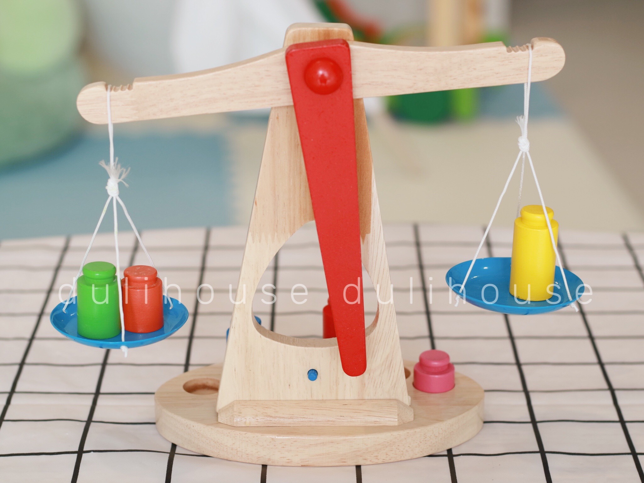 Đồ chơi gỗ - Cân thăng bằng thông minh – Giúp bé phát triển khái niệm về cân bằng, rèn luyện kỹ năng vận động sáng tạo và nhận biết màu sắc – Hàng chính hãng Sản xuất tại Việt Nam