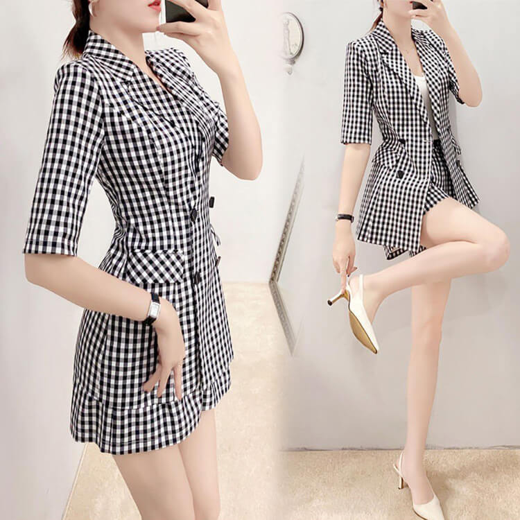 Bộ vest short 4 nút caro 3 món