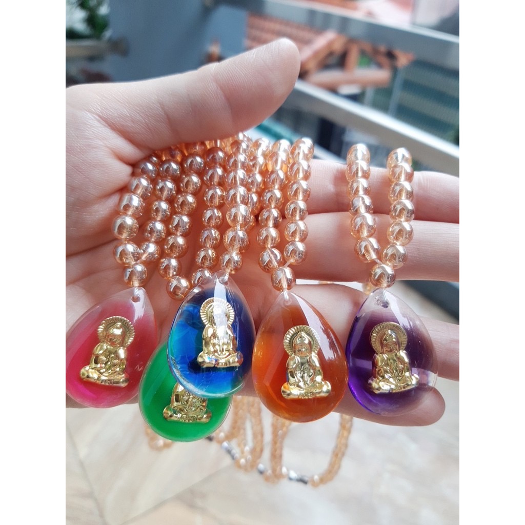 Chuỗi Vòng Hạt Đá Vàng Mặt Phật Cho Các Mẹ, Các Bà  Kết Hợp Với Áo Dài, Áo Bà Ba ...Dùng cho Các Dịp Lễ