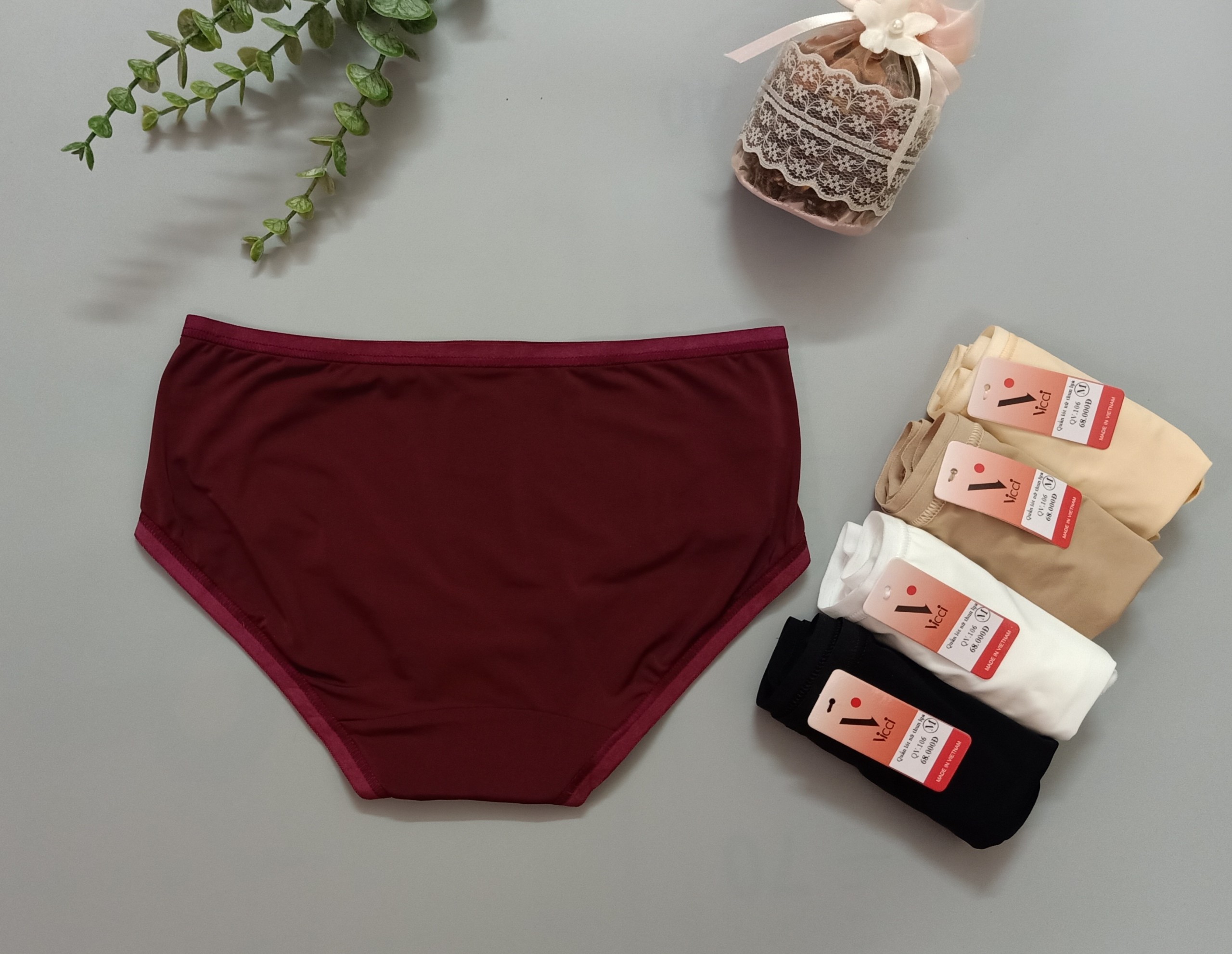 Quần lót nữ thun lạnh Vicci 106 cạp lưng vừa, mỏng, nhẹ, mềm mại, thoáng khí