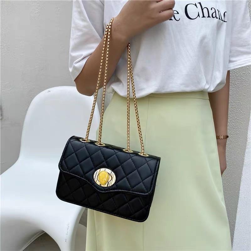 Túi Xách Đeo Chéo Nữ Quảng Châu trần chéo nắp khoen tròn xoay kiêm kẹp nách dành cho giới trẻ