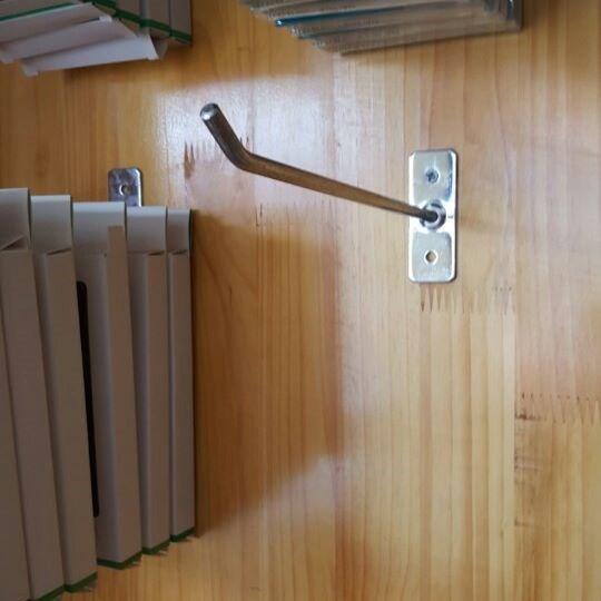 Móc treo phụ kiện điện thoại bắn trực tiếp lên tường làm bằng inox 304 chuẩn 100%