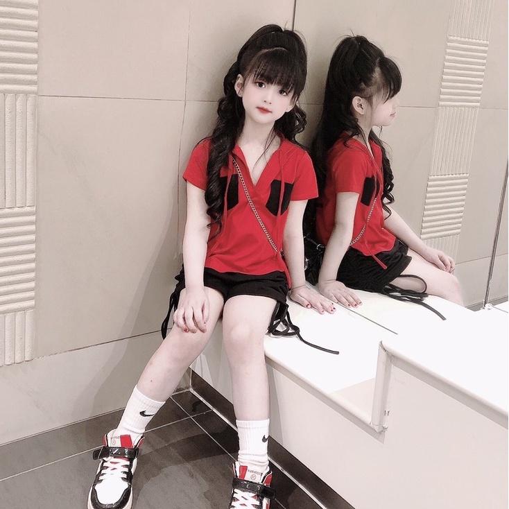 Sét bộ đồ bé gái, áo cotton mũ phối túi, quần dây rút