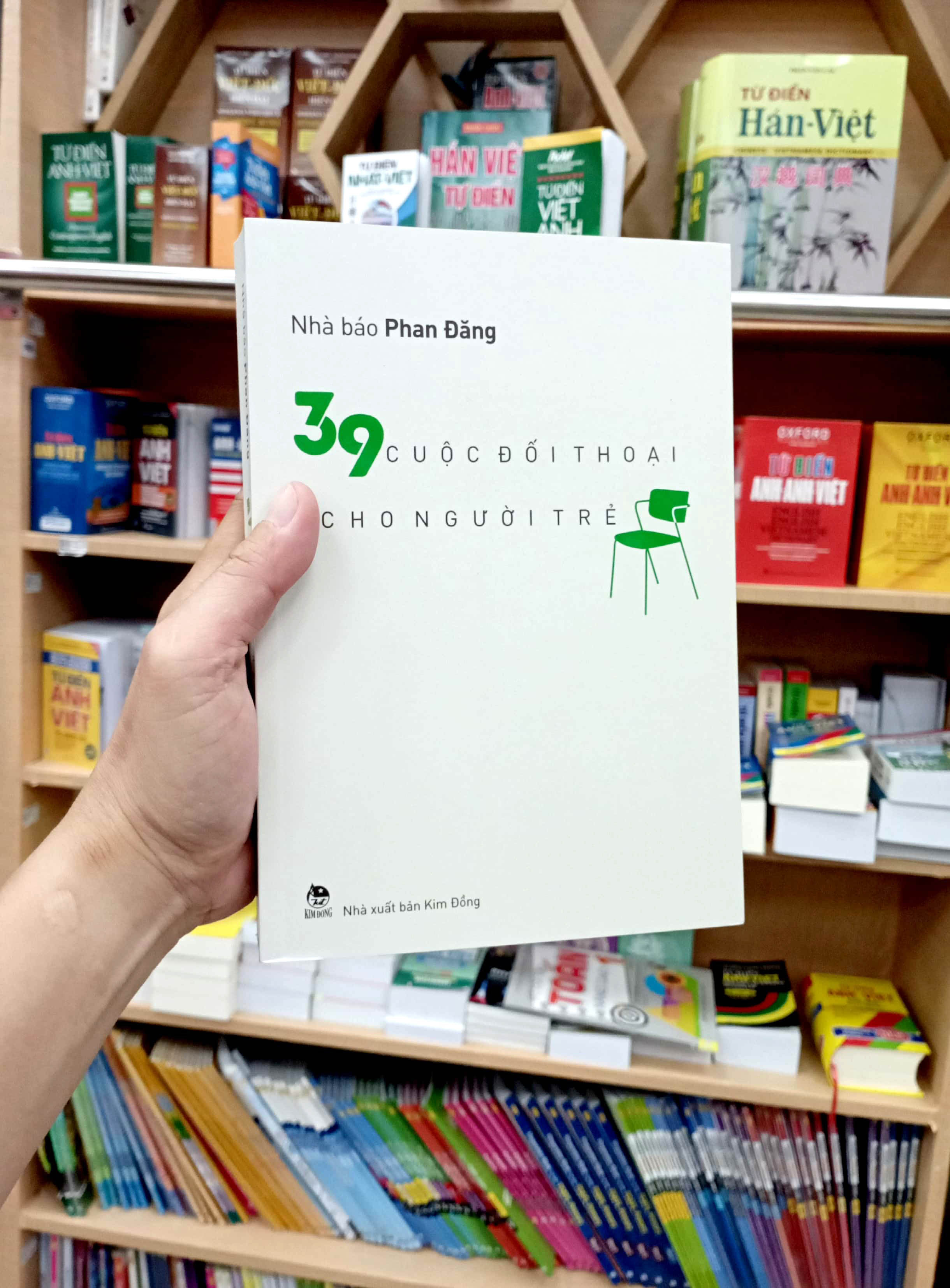 39 CUỘC ĐỐI THOẠI CHO NGƯỜI TRẺ - Nhà báo Phan Đăng -