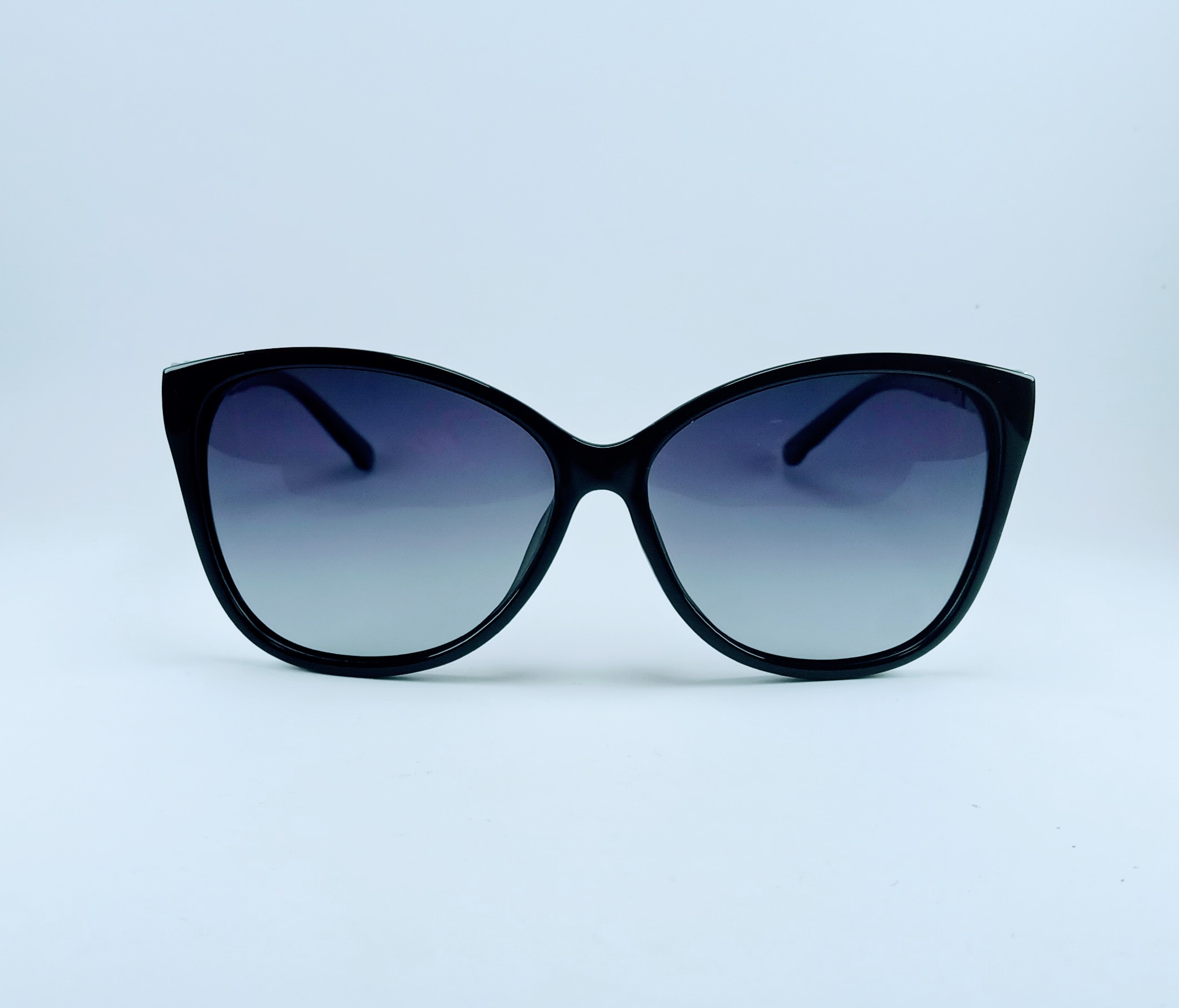 KÍNH MÁT NỮ KIỂU DÁNG MẮT MÈO