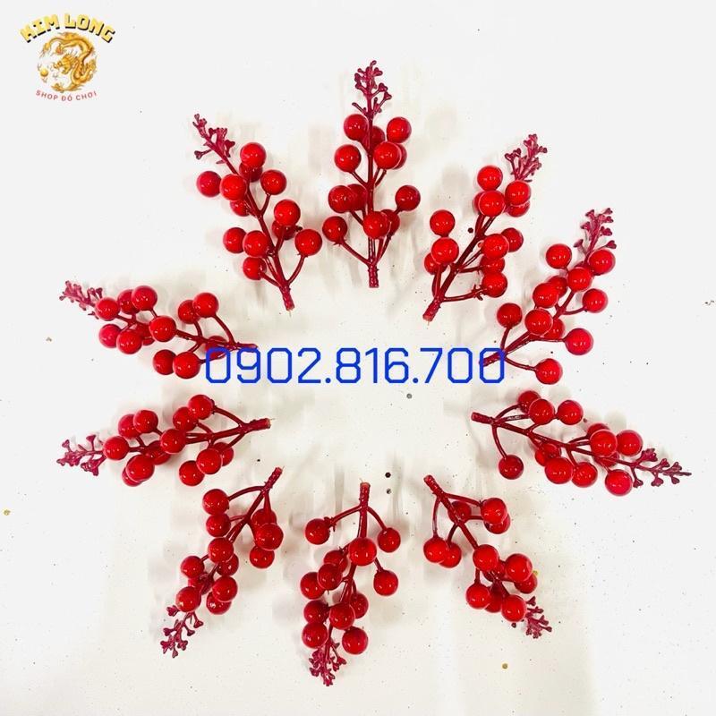 Sét 10 nhánh cherry đỏ trơn phủ kim tuyến bạc đỏ vàng đính cây thông làm vòng nguyệt quế trang trí noel- giáng sinh tết