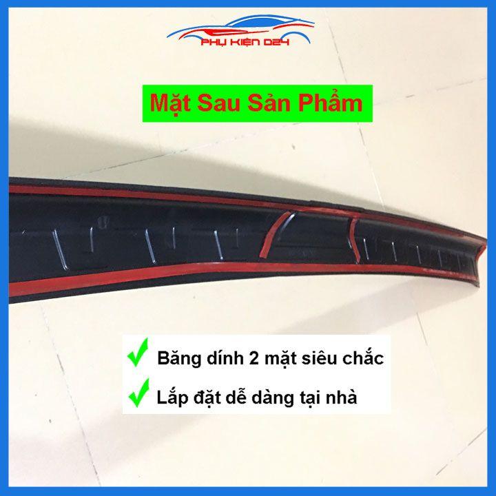 Ốp chống trầy cốp ngoài nhựa đen Innova 2008-2009-2010-2011-2012-2013-2014-2015-2016 chống xước trang trí xe
