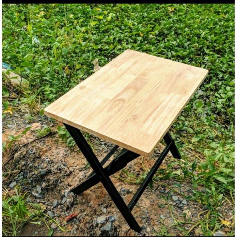 Bàn gỗ cao su tự nhiên 60x40x52 cm