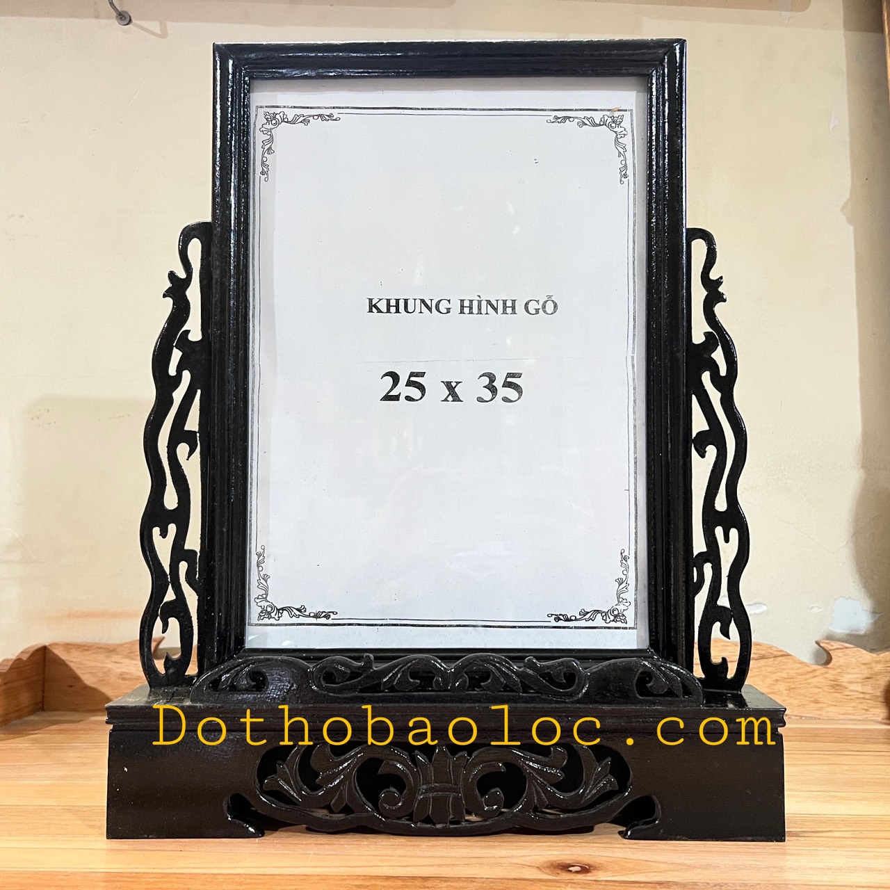 Khung ảnh thờ gia tiên 100% gỗ xà cừ chạm khắc ép kính viền hoa cao cấp cao 35cmx25cm